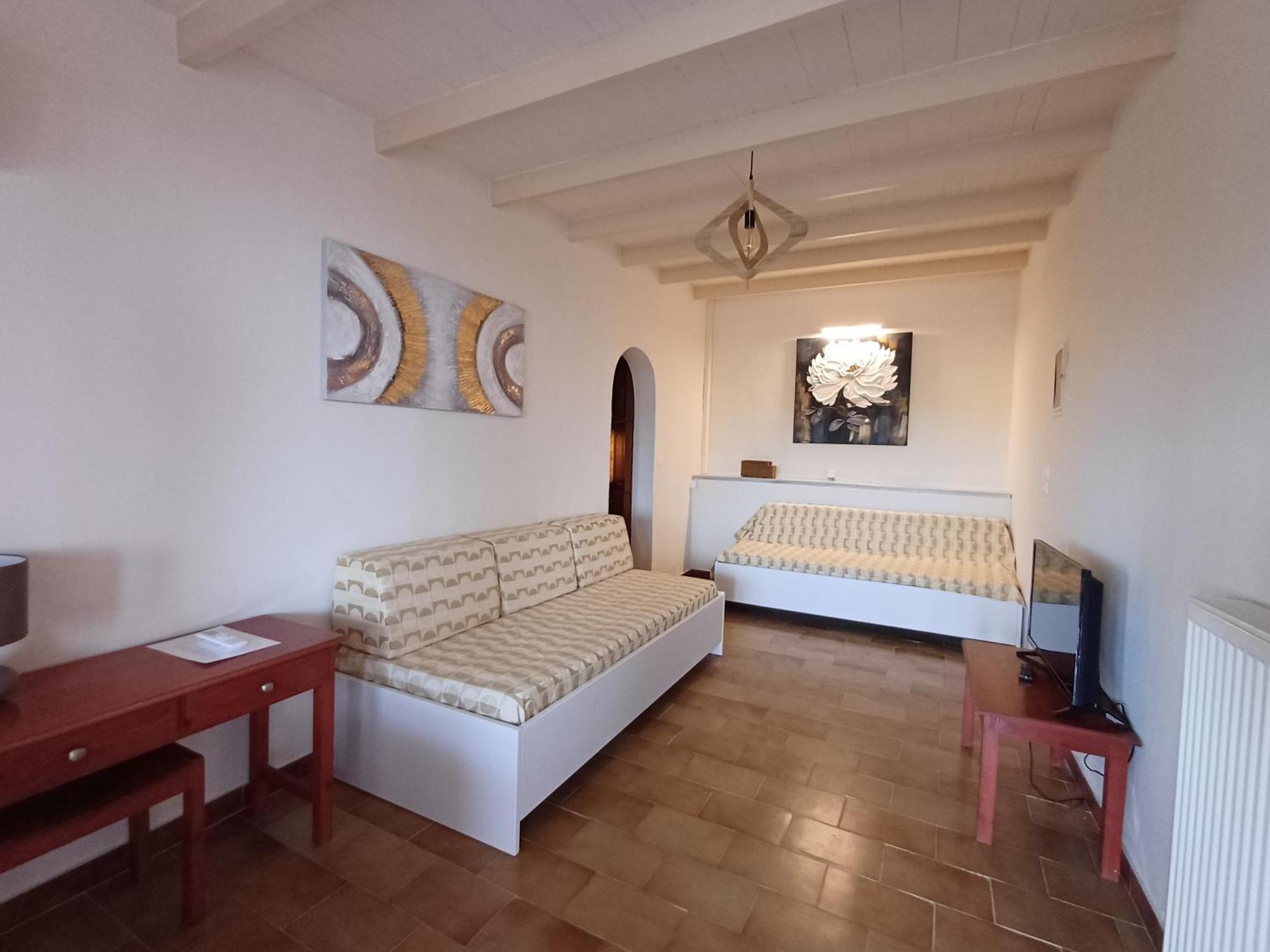 Penelope Aparthotel